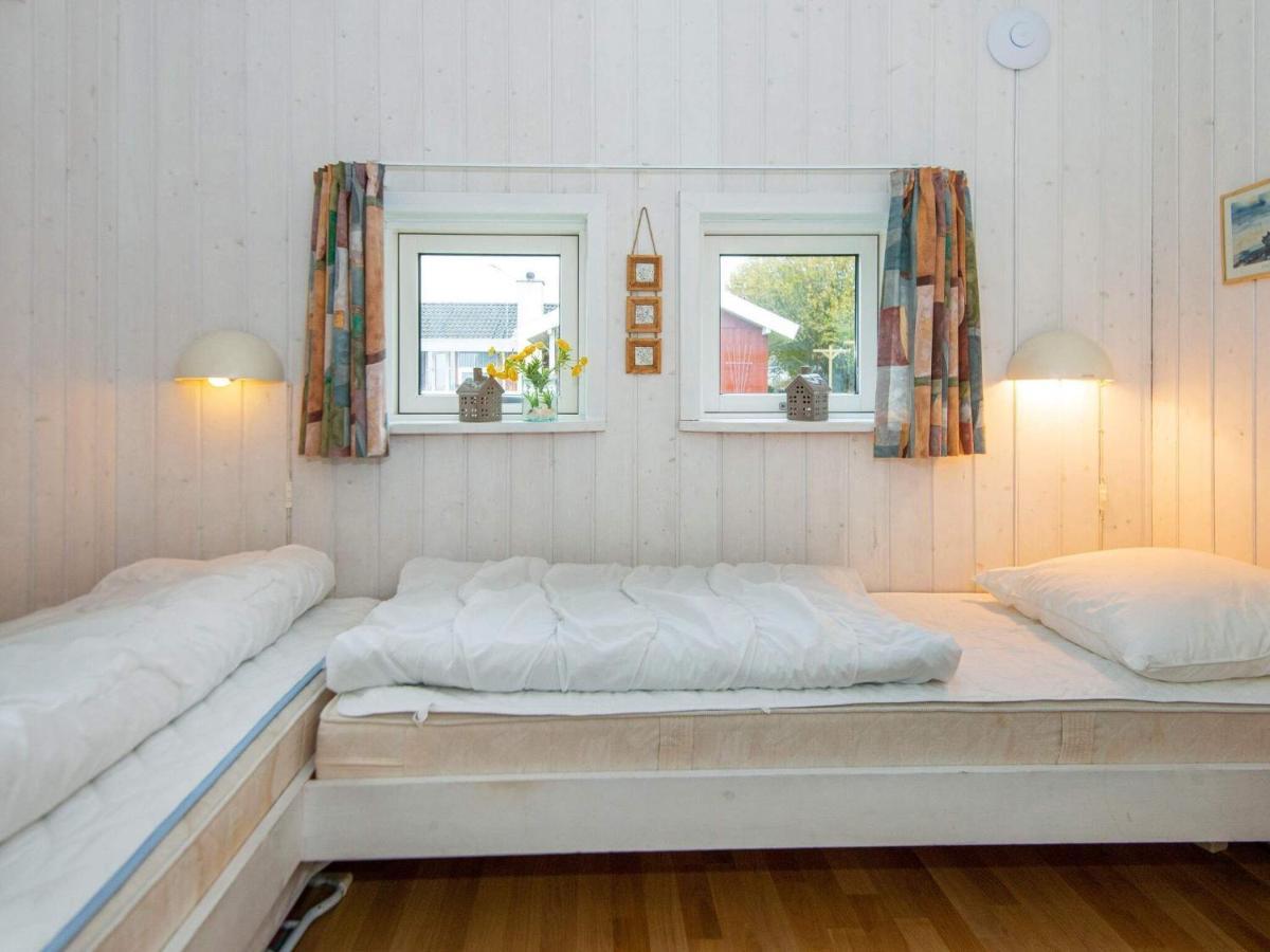8 Person Holiday Home In Nordborg Ngoại thất bức ảnh
